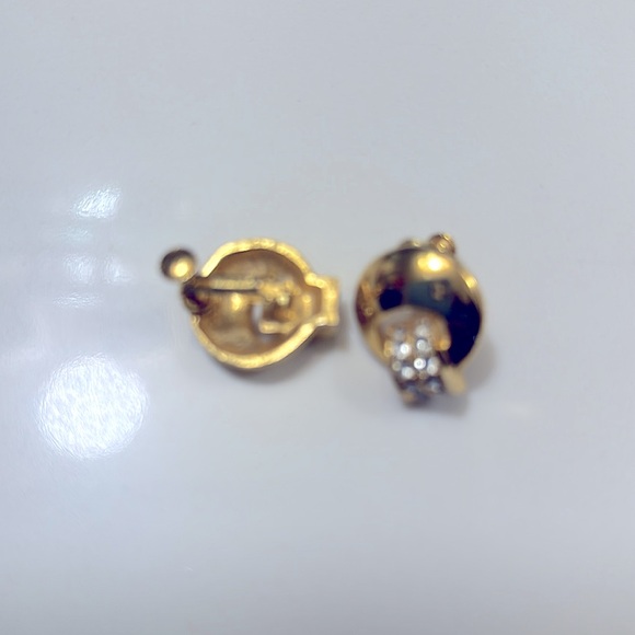 Napier Couture Vintage Gold clip on earrings with Rhinestones - Picture 3 of 3